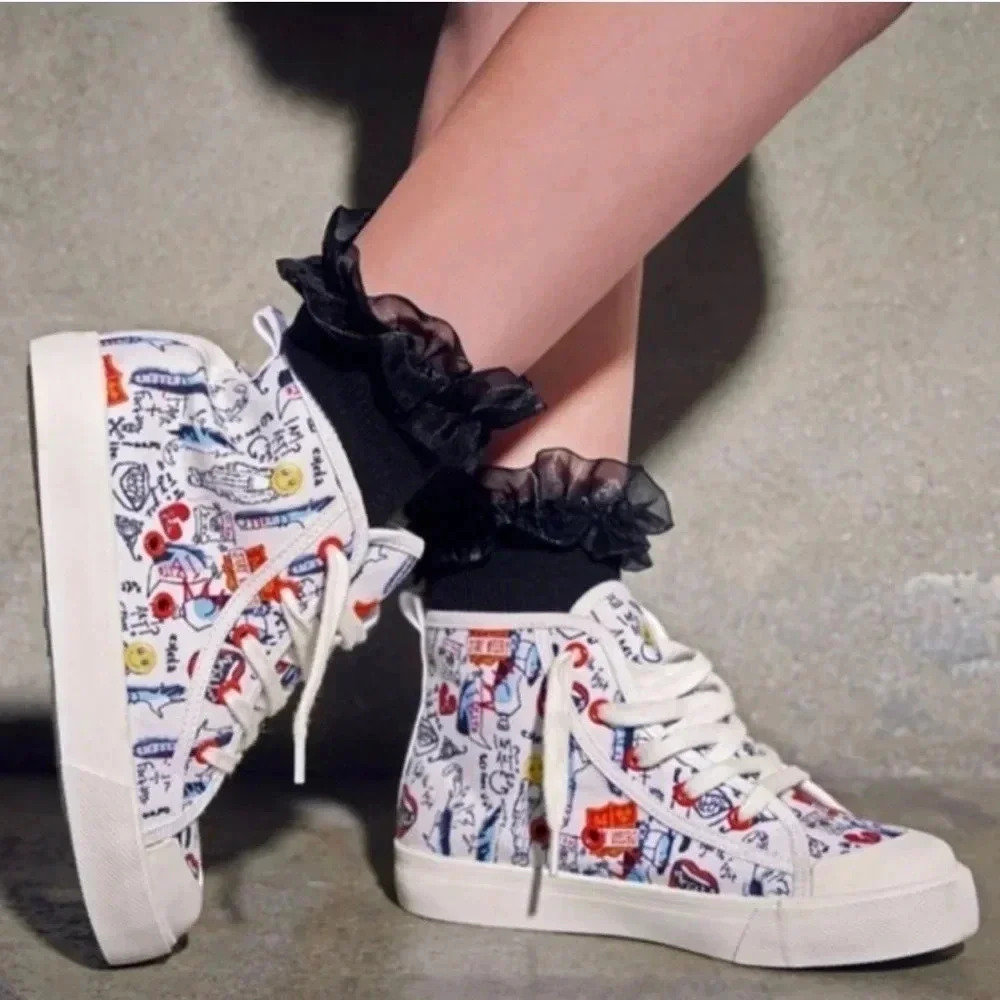 DISNEY Cruella 101 Dalmatians Kids High-Top Cotton Sneakers Girls Size 10 EUC
